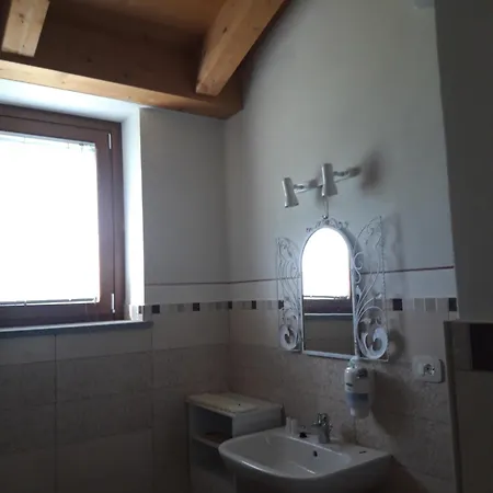 Cascina Nuova Oda ve Kahvaltı 3*
