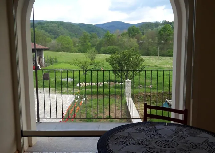 Cascina Nuova 3* Mombasiglio